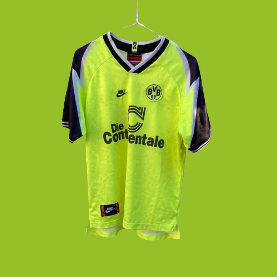 nike sportswear borussia dortmund 2001 home kit - Liffey Vintage