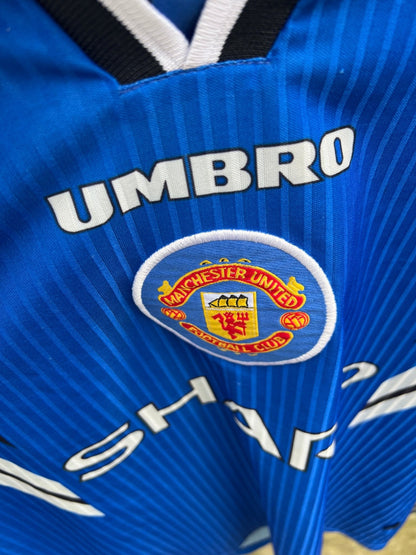 umbro manchester united 3rd kit 1996 – 1997 w/ keane 16 - Liffey Vintage