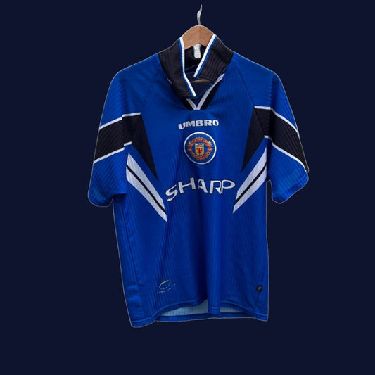 umbro manchester united 3rd kit 1996 – 1997 w/ keane 16 - Liffey Vintage