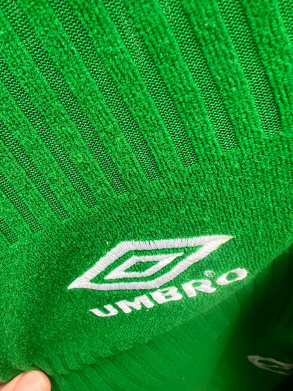 umbro republic of Ireland home kit 2000’ - Liffey Vintage