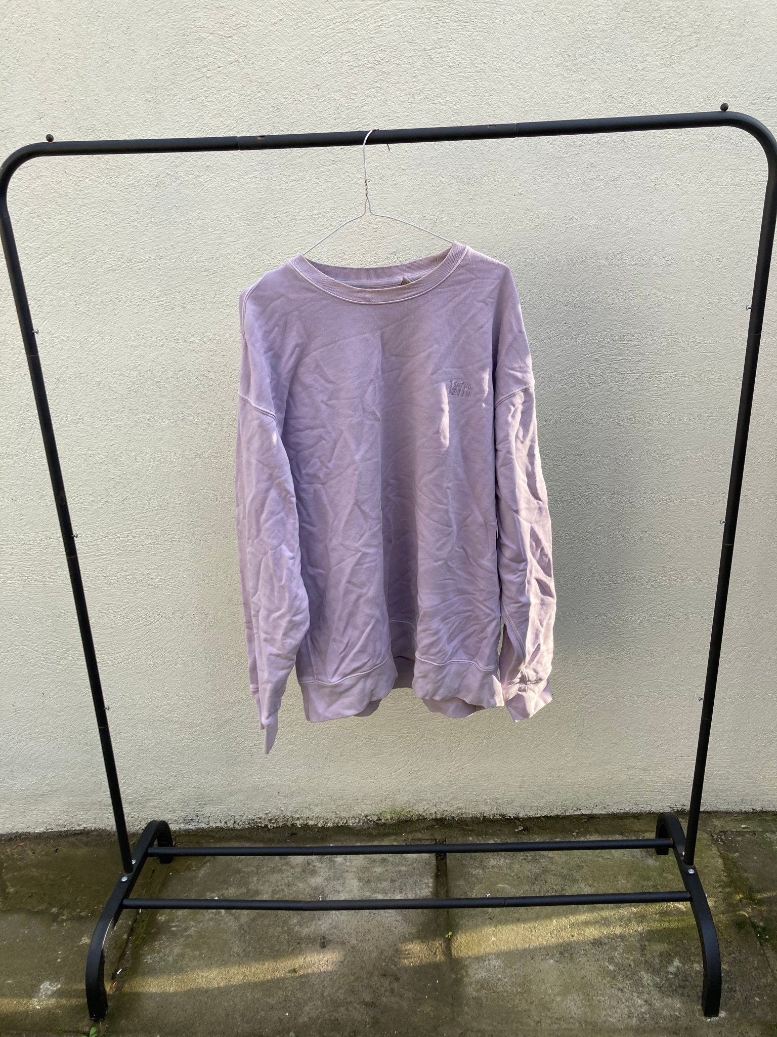 levis washed pink crewneck - Liffey Vintage